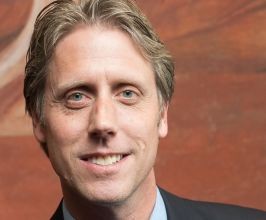 نویسنده مقاله: JOHN BRANCH