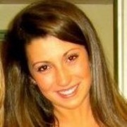 نویسنده مقاله: JULIA HOTZ